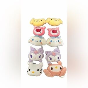 NEW SET OF HELLO KITTY PLUSH KEYCHAINS